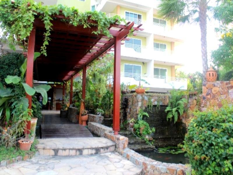 Daisy Residence Pantai Jomtien Luaran gambar