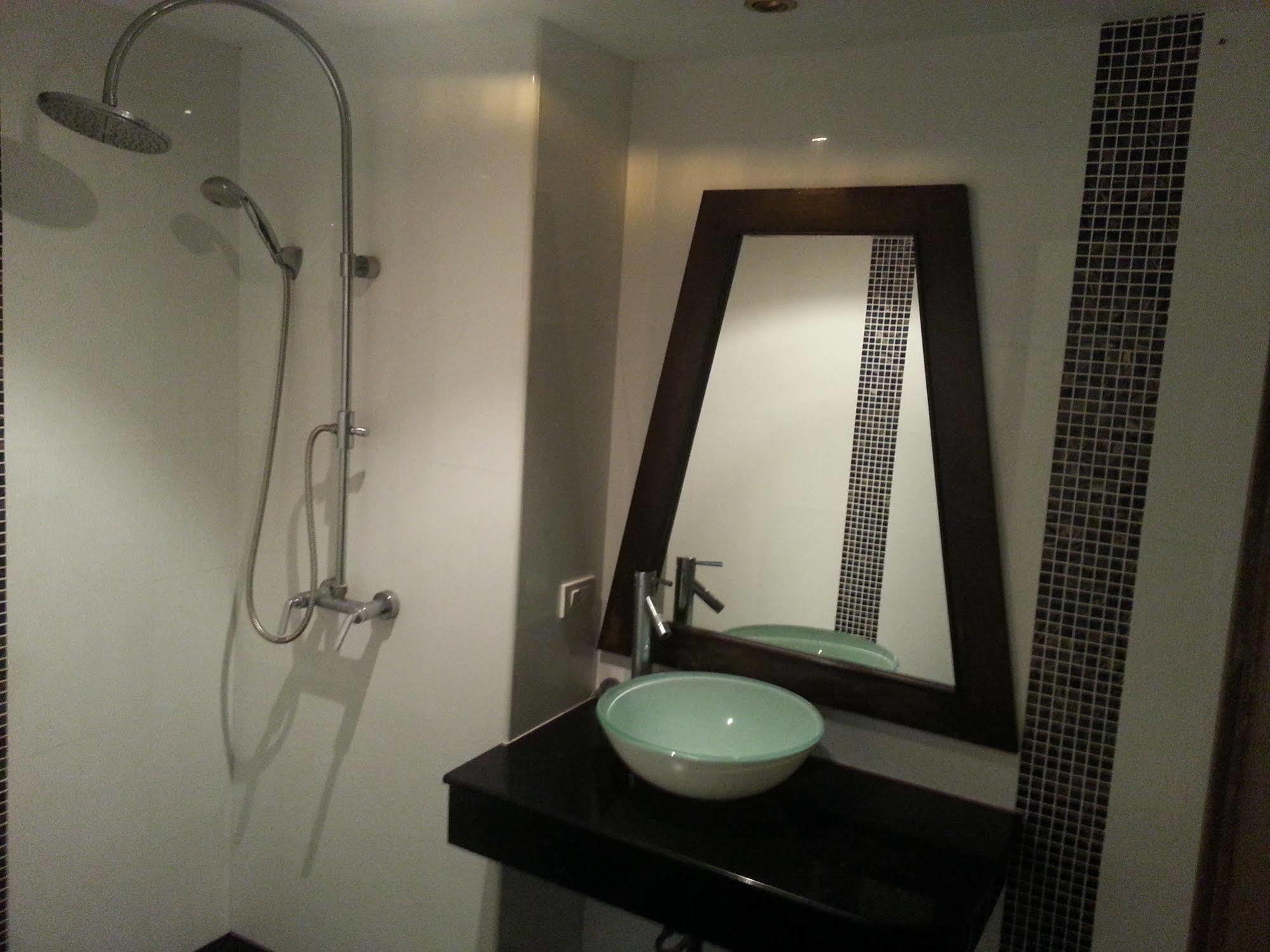 Daisy Residence Pantai Jomtien Luaran gambar